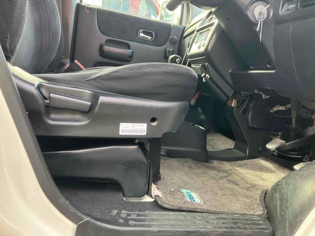 バモス Ｌ・スタイリッシュパッケージ　両側スライドドア　キーレスエントリー　ＡＴ　ＡＢＳ　ＣＤ　ミュージックプレイヤー接続可　アルミホイール　衝突安全ボディ　エアコン　パワーステアリング　パワーウィンドウ　運転席エアバッグ（43枚目）