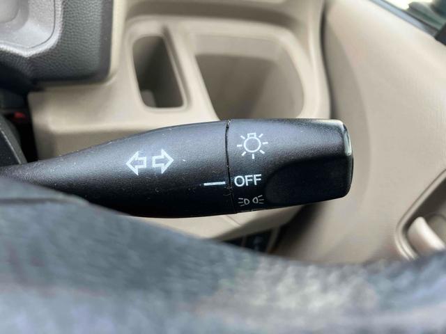 ライフ C特別仕様車 コンフォートスペシャル キーレスエントリー ベンチシート AT ABS CD 衝突安全ボディ エアコン パワーステアリング パワーウィンドウ(6枚目)