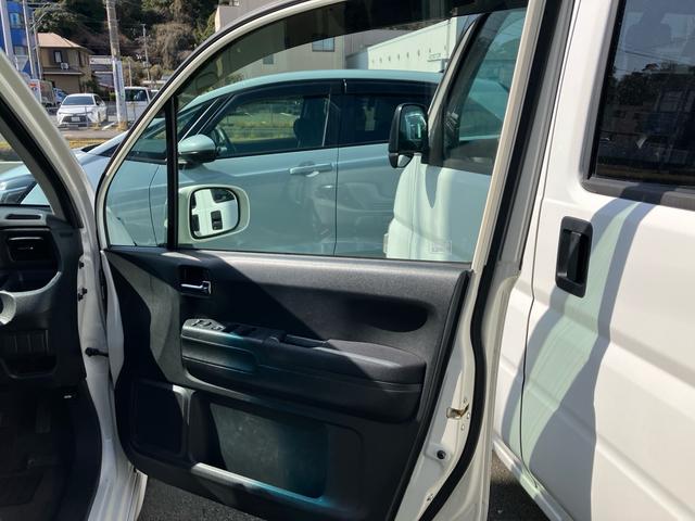 ライフ ディーバスマートスタイル　ベンチシート　ＨＩＤ　キーレスエントリー　スマートキー　ＡＢＳ　エアバッグ　エアコン　パワーステアリング　パワーウィンドウ（21枚目）