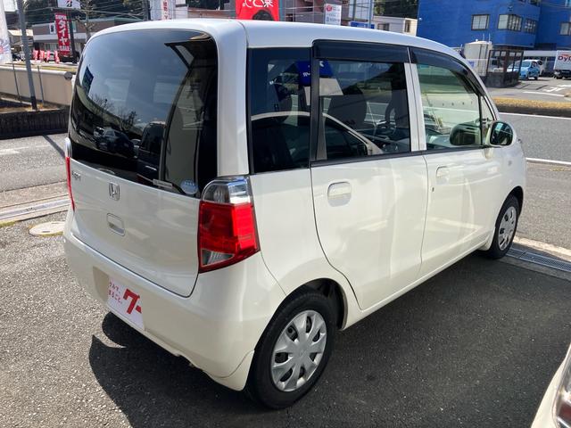 ライフ Ｃ　ベンチシート　キーレスエントリー　ＡＢＳ　エアバッグ　エアコン　パワーステアリング　パワーウィンドウ　走行距離１１１，４６７ｋｍ（13枚目）