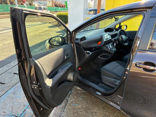 シエンタ ハイブリッド ファンベースG(12枚目)