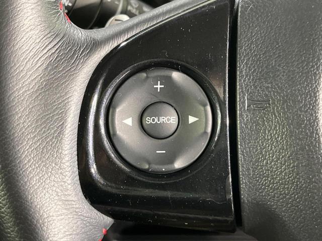 ２トーンカラースタイル　ＧターボＳＳパッケージ　両側パワスラ　禁煙車　バックカメラ　Ｂｌｕｅｔｏｏｔｈ再生　ＥＴＣ　シートヒーター　ＨＩＤヘッドライト　スマートキー　オートライト　オートエアコン　革巻きステアリング　ステアリングスイッチ(27枚目)