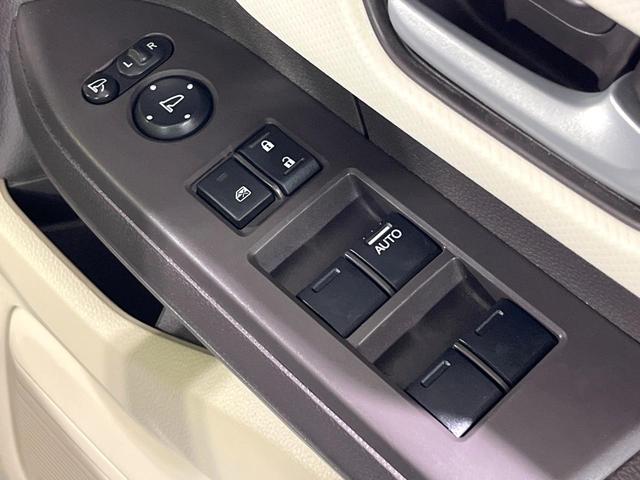 Ｎ－ＢＯＸ Ｇ・Ｌホンダセンシング　禁煙車　衝突軽減装置　純正ナビ　バックカメラ　両側電動スライド　ＥＴＣ　オートエアコン　ＬＥＤライト　オートライト　レーンアシスト　ステアリングスイッチ　横滑り防止装置　後席シェード　ドラレコ（32枚目）