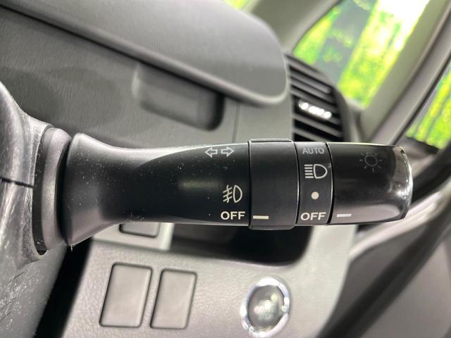 ノア Ｘ　スマートエディション　禁煙車　純正ナビ　バックカメラ　両側電動スライド　デュアルオートエアコン　ＨＩＤライト　オートライト　ＥＴＣ　スマートキー　ステアリングスイッチ　ウィンカーミラー　純正アルミホイール（43枚目）