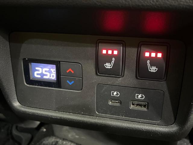 エクストレイル Ｇ　ｅ－４ＯＲＣＥ　４ＷＤ　プロパイロット　衝突軽減　純正１２．３型ナビ　全周囲カメラ　シートヒーター　デジタルインナーミラー　電動パーキングブレーキ　ＡＣ１００Ｖ電源　電動リアゲート　純正１９インチＡＷ　ＢＳＭ　ＥＴＣ（34枚目）