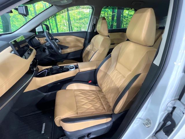 エクストレイル Ｇ　ｅ－４ＯＲＣＥ　４ＷＤ　プロパイロット　衝突軽減　純正１２．３型ナビ　全周囲カメラ　シートヒーター　デジタルインナーミラー　電動パーキングブレーキ　ＡＣ１００Ｖ電源　電動リアゲート　純正１９インチＡＷ　ＢＳＭ　ＥＴＣ（37枚目）