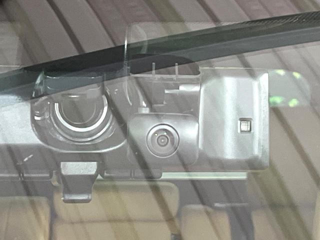 エクストレイル Ｇ　ｅ－４ＯＲＣＥ　４ＷＤ　プロパイロット　衝突軽減　純正１２．３型ナビ　全周囲カメラ　シートヒーター　デジタルインナーミラー　電動パーキングブレーキ　ＡＣ１００Ｖ電源　電動リアゲート　純正１９インチＡＷ　ＢＳＭ　ＥＴＣ（43枚目）
