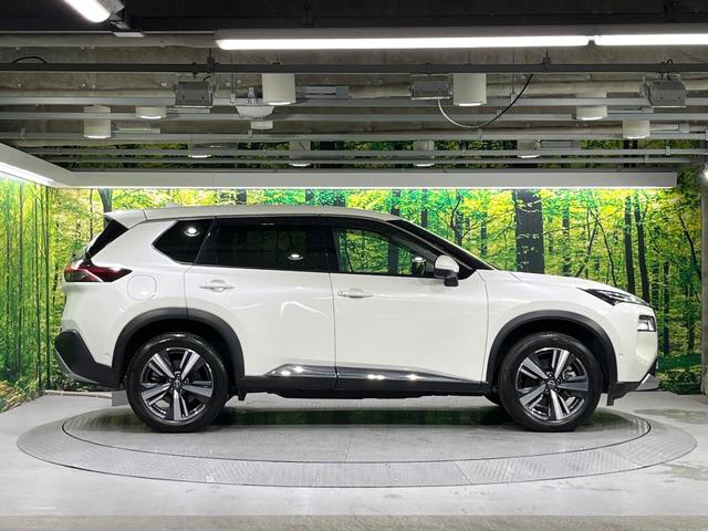 エクストレイル Ｇ　ｅ－４ＯＲＣＥ　４ＷＤ　プロパイロット　衝突軽減　純正１２．３型ナビ　全周囲カメラ　シートヒーター　デジタルインナーミラー　電動パーキングブレーキ　ＡＣ１００Ｖ電源　電動リアゲート　純正１９インチＡＷ　ＢＳＭ　ＥＴＣ（48枚目）