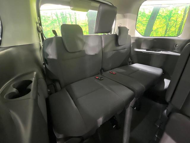 セレナ e-パワー ハイウェイスターV 登録済未使用車 プロパイロット 12.3型コネクトナビ アラウンドビューモニター 衝突軽減装置 ハンズフリー両側電動スライド AppleCarPlay シートヒーター ステアリングヒーター(11枚目)