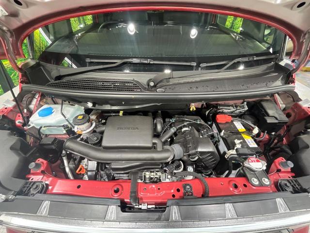 Ｎ－ＢＯＸカスタム コーディネートスタイル　禁煙車　ホンダセンシング　純正８型ナビ　バックカメラ　両側電動スライド　アダプティブクルーズ　シートヒーター　ＬＥＤヘッド＆フォグ　オートハイビーム　スマートキー　オートエアコン　車線逸脱警報（18枚目）