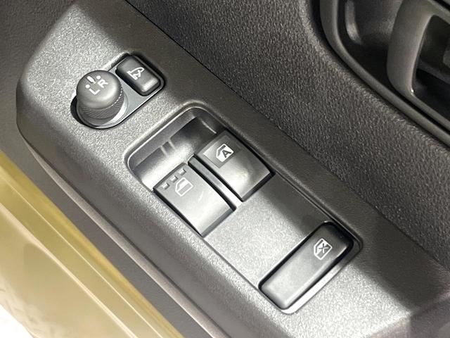 ハイゼットトラック ジャンボエクストラ　届出済未使用車　スマートアシスト　ＬＥＤヘッド＆フォグ　オートライト　スマートキー　ＬＥＤ荷台作業灯　パワーウィンドウ　バニティミラー　プライバシーガラス　トップシェイドガラス（6枚目）