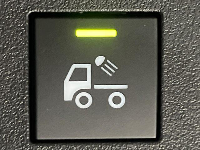 ハイゼットトラック ジャンボエクストラ　届出済未使用車　スマートアシスト　ＬＥＤヘッド＆フォグ　オートライト　スマートキー　ＬＥＤ荷台作業灯　パワーウィンドウ　バニティミラー　プライバシーガラス　トップシェイドガラス（7枚目）