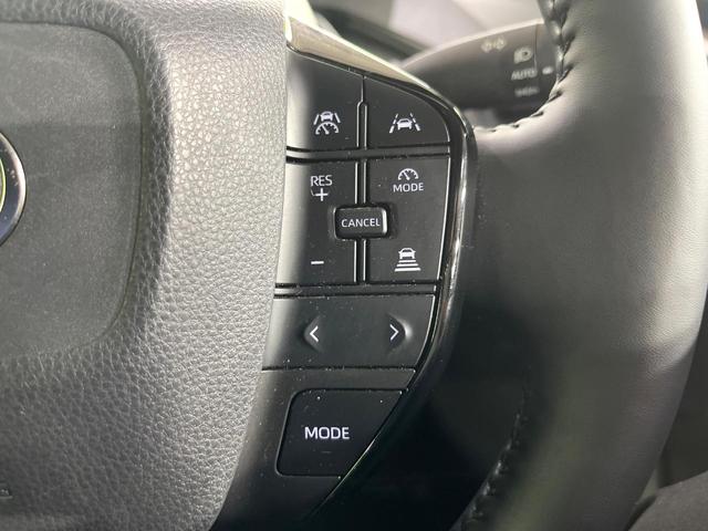プリウス Ｚ　禁煙車　衝突軽減装置　純正１２．３型ＤＡ　パノラミックビューモニター　ブラインドスポットモニター　レーダークルーズ　シートベンチレーション　パワーシート　ステアリングヒーター　パワーバックドア（7枚目）