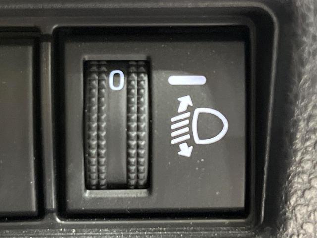プリウス Ｚ　禁煙車　衝突軽減装置　純正１２．３型ＤＡ　パノラミックビューモニター　ブラインドスポットモニター　レーダークルーズ　シートベンチレーション　パワーシート　ステアリングヒーター　パワーバックドア（47枚目）