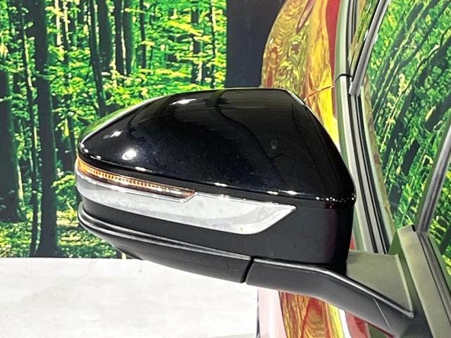 プリウス Ｚ　禁煙車　衝突軽減装置　純正１２．３型ＤＡ　パノラミックビューモニター　ブラインドスポットモニター　レーダークルーズ　シートベンチレーション　パワーシート　ステアリングヒーター　パワーバックドア（54枚目）