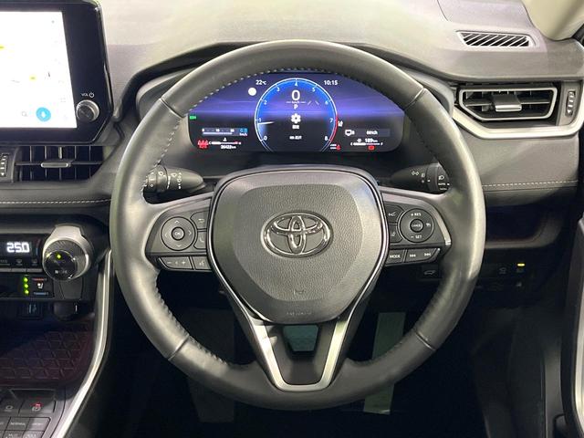 ＲＡＶ４ Ｇ　禁煙車　セーフティセンス　純正１０．５型ナビ　全周囲カメラ　シートエアコン　デジタルインナーミラー　電動リアゲート　ＢＳＭ　レーダークルーズ　ＬＥＤライト　オートハイビーム　ＥＴＣ　パワーシート（11枚目）
