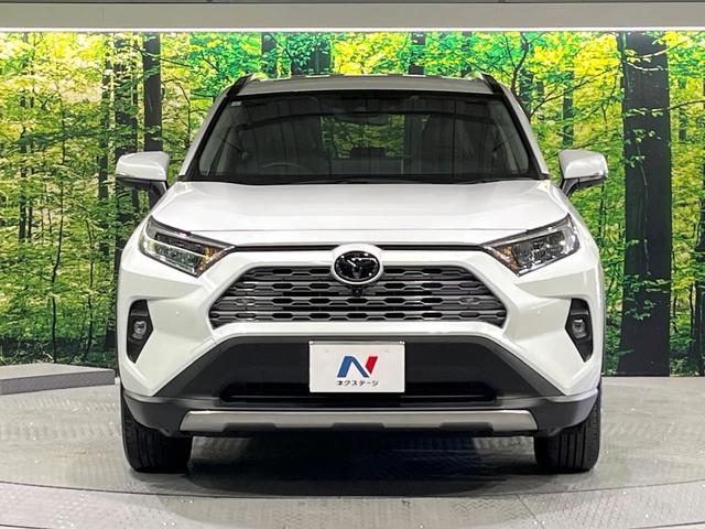 ＲＡＶ４ Ｇ　禁煙車　セーフティセンス　純正１０．５型ナビ　全周囲カメラ　シートエアコン　デジタルインナーミラー　電動リアゲート　ＢＳＭ　レーダークルーズ　ＬＥＤライト　オートハイビーム　ＥＴＣ　パワーシート（14枚目）