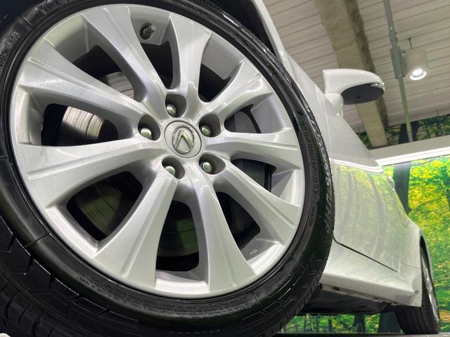 ＲＣ ＲＣ３００ｈ　禁煙車　プリクラッシュ　レーダークルーズコントロール　純正ナビ　バックカメラ　シートヒーター　ステアリングヒーター　パドルシフト　ＥＴＣ　パワーシート　ＬＥＤライト　オートライト　オートエアコン（13枚目）