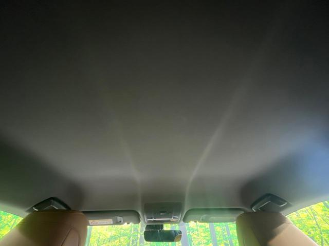 ＲＣ ＲＣ３００ｈ　禁煙車　プリクラッシュ　レーダークルーズコントロール　純正ナビ　バックカメラ　シートヒーター　ステアリングヒーター　パドルシフト　ＥＴＣ　パワーシート　ＬＥＤライト　オートライト　オートエアコン（42枚目）