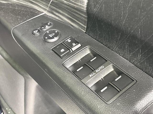 オデッセイ アブソルート・ＥＸ　両側電動ドア　純正ＳＤナビ　後席モニター　全周囲カメラ　衝突被害軽減システム　レーダークルーズ　禁煙車　ハーフレザーシート　パワーシート　ドラレコ　スマートキー　ＬＥＤヘッド　ビルトインＥＴＣ（57枚目）