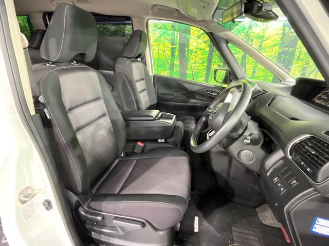 セレナ ハイウェイスター VセレクションII 禁煙車 セーフティA 衝突軽減 純正9型ナビ 全周囲カメラ 両側電動スライド パークアシスト ETC クルーズコントロール ステアリングスイッチ LEDライト オートライト オートエアコン(8枚目)