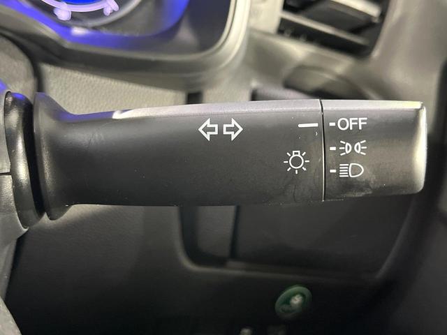フィット 13G・Fパッケージ 禁煙車 メモリーナビ Bluetooth再生 地デジ オートエアコン ETC アイドリングストップ ライトレベライザー シートリフター 電動格納ミラー ウィンカーミラー(27枚目)