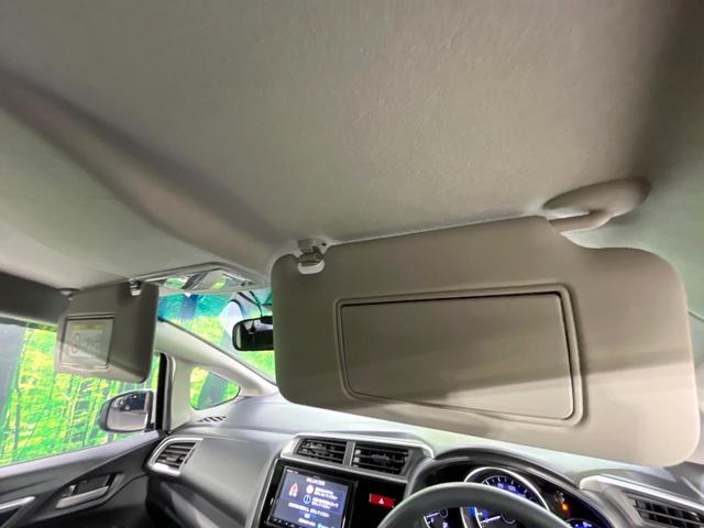 フィット 13G・Fパッケージ 禁煙車 メモリーナビ Bluetooth再生 地デジ オートエアコン ETC アイドリングストップ ライトレベライザー シートリフター 電動格納ミラー ウィンカーミラー(46枚目)