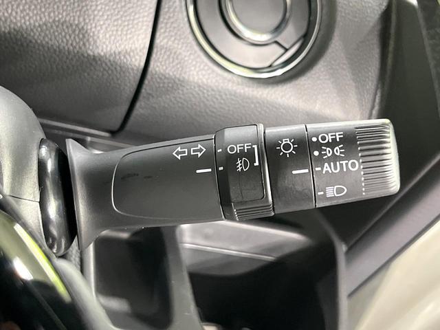 N-BOXカスタム Lターボ 禁煙車 ホンダセンシング メモリーナビ バックカメラ 両側電動スライド レーンアシスト 前席シートヒーター オートエアコン LEDライト 電動パーキングブレーキ コーナーセンサー ETC(31枚目)