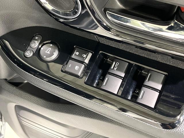 N-BOXカスタム Lターボ 禁煙車 ホンダセンシング メモリーナビ バックカメラ 両側電動スライド レーンアシスト 前席シートヒーター オートエアコン LEDライト 電動パーキングブレーキ コーナーセンサー ETC(45枚目)
