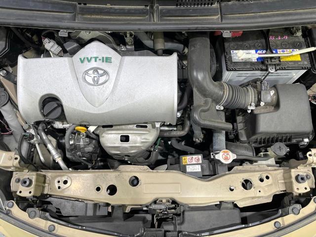 シエンタ G グランパー 禁煙車 セーフティセンス 純正ナビ 全周囲カメラ 両側電動スライド オートエアコン オートハイビーム コーナーセンサー 車線逸脱警報 スマートキー USB端子 シートリフター ドラレコ(18枚目)