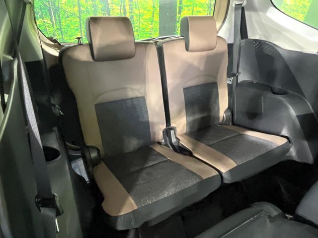 シエンタ G グランパー 禁煙車 セーフティセンス 純正ナビ 全周囲カメラ 両側電動スライド オートエアコン オートハイビーム コーナーセンサー 車線逸脱警報 スマートキー USB端子 シートリフター ドラレコ(44枚目)