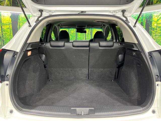 ヴェゼル ハイブリッドZ 禁煙車 衝突軽減装置 純正ナビ バックカメラ 前席シートヒーター パドルシフト ETC 電動パーキングブレーキ LEDライト オートライト オートエアコン シートリフター スマートキー 純正17AW(39枚目)