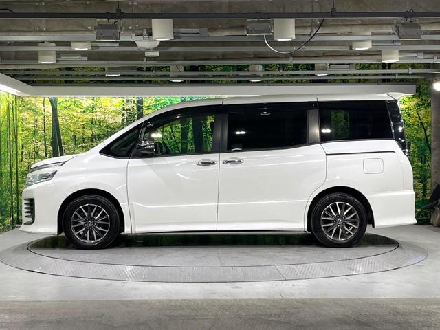 ヴォクシー ZS 煌 禁煙車 セーフティセンス メモリーナビ バックカメラ フリップダウンモニター 両側電動スライド 車線逸脱警報 LEDライト オートハイビーム 純正16インチアルミホイール スマートキー(33枚目)
