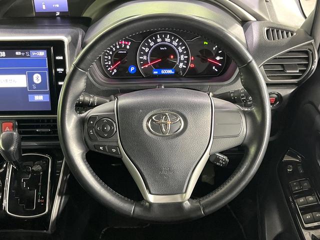 ヴォクシー ZS 煌II 禁煙車 フリップダウンモニター 衝突軽減装置 純正10型ナビ バックカメラ 両側電動スライド クルコン LEDヘッド オートハイビーム デュアルエアコン リアオートエアコン クリアランスソナー ETC(8枚目)