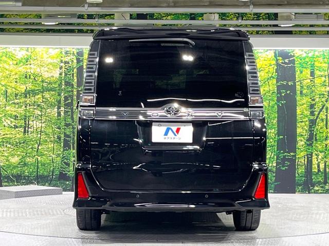 ヴォクシー ZS 煌II 禁煙車 フリップダウンモニター 衝突軽減装置 純正10型ナビ バックカメラ 両側電動スライド クルコン LEDヘッド オートハイビーム デュアルエアコン リアオートエアコン クリアランスソナー ETC(16枚目)
