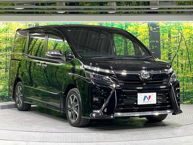 ヴォクシー ZS 煌II 禁煙車 フリップダウンモニター 衝突軽減装置 純正10型ナビ バックカメラ 両側電動スライド クルコン LEDヘッド オートハイビーム デュアルエアコン リアオートエアコン クリアランスソナー ETC(17枚目)