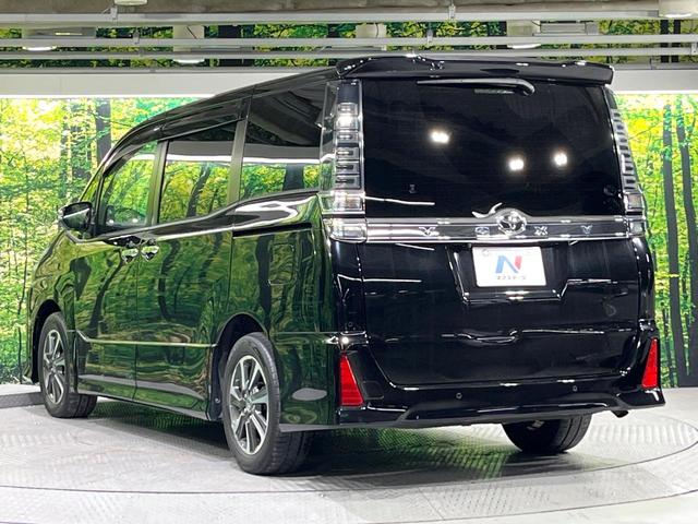 ヴォクシー ZS 煌II 禁煙車 フリップダウンモニター 衝突軽減装置 純正10型ナビ バックカメラ 両側電動スライド クルコン LEDヘッド オートハイビーム デュアルエアコン リアオートエアコン クリアランスソナー ETC(23枚目)