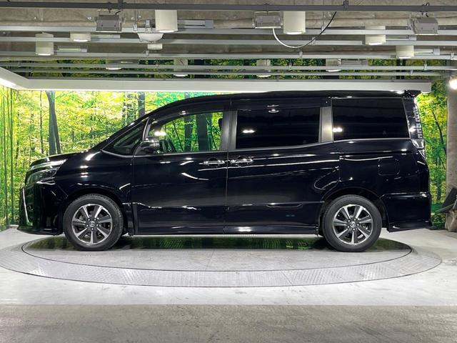 ヴォクシー ZS 煌II 禁煙車 フリップダウンモニター 衝突軽減装置 純正10型ナビ バックカメラ 両側電動スライド クルコン LEDヘッド オートハイビーム デュアルエアコン リアオートエアコン クリアランスソナー ETC(25枚目)