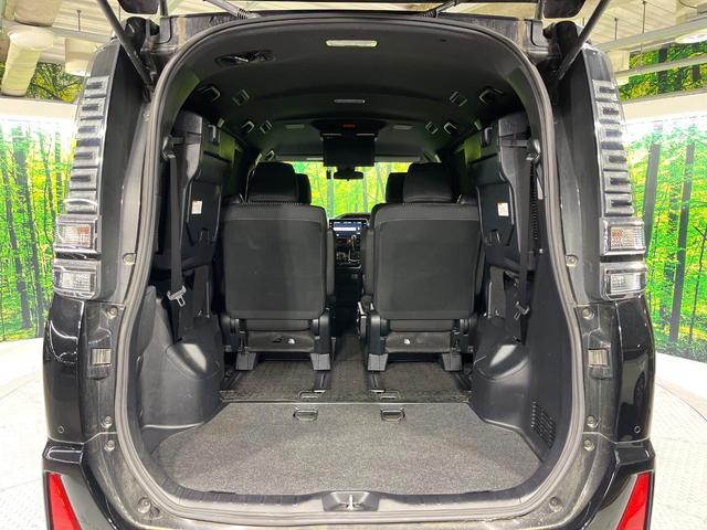 ヴォクシー ZS 煌II 禁煙車 フリップダウンモニター 衝突軽減装置 純正10型ナビ バックカメラ 両側電動スライド クルコン LEDヘッド オートハイビーム デュアルエアコン リアオートエアコン クリアランスソナー ETC(43枚目)