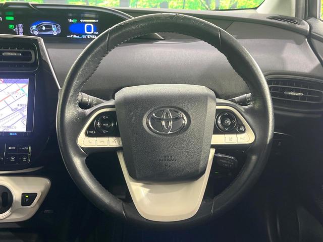 プリウス Sセーフティプラス 禁煙車 衝突軽減装置 純正9型ナビ バックカメラ レーダークルーズ ETC LEDヘッド&フォグ オートハイビーム オートエアコン クリアランスソナー ステアリングスイッチ 車線逸脱警報(8枚目)