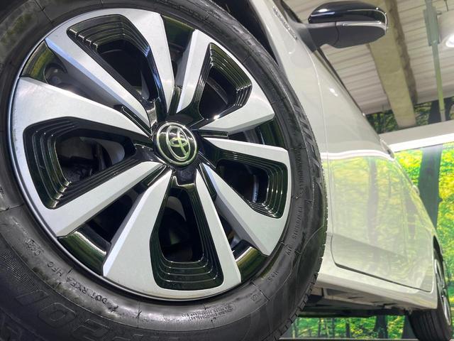 プリウス Sセーフティプラス 禁煙車 衝突軽減装置 純正9型ナビ バックカメラ レーダークルーズ ETC LEDヘッド&フォグ オートハイビーム オートエアコン クリアランスソナー ステアリングスイッチ 車線逸脱警報(13枚目)