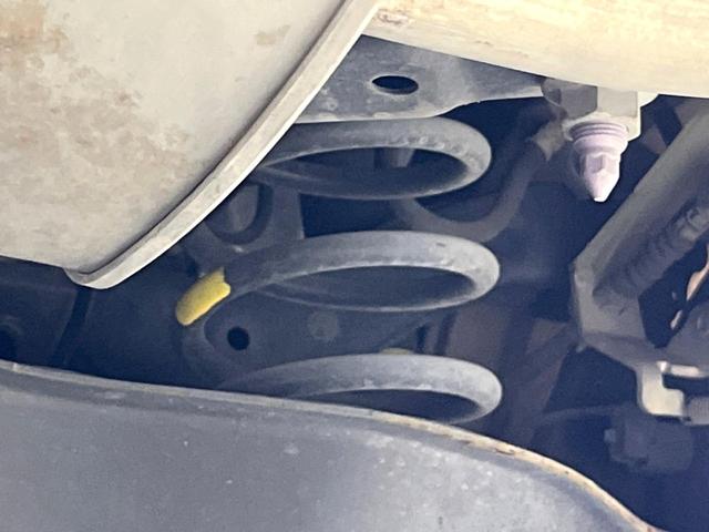 プリウス Sセーフティプラス 禁煙車 衝突軽減装置 純正9型ナビ バックカメラ レーダークルーズ ETC LEDヘッド&フォグ オートハイビーム オートエアコン クリアランスソナー ステアリングスイッチ 車線逸脱警報(20枚目)