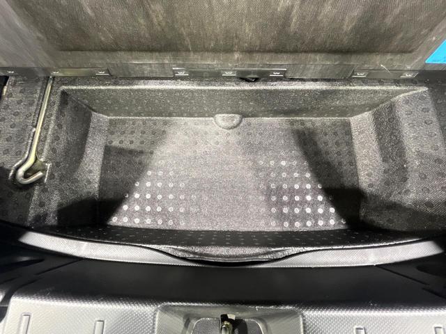 XV 2.0i-S アイサイト 4WD 純正8型ナビ バックカメラ 衝突被害軽減システム レーダークルーズ 禁煙車 スマートキー LEDヘッド ETC オートライト デュアルエアコン 純正18インチアルミ Bluetooth CD(42枚目)