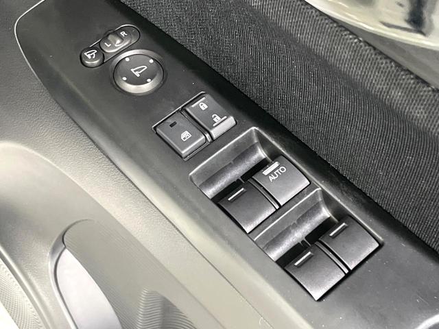 Ｎ－ＢＯＸカスタム Ｇ・Ｌパッケージ　電動スライドドア　純正ＳＤナビ　バックカメラ　衝突被害軽減システム　禁煙車　スマートキー　ＨＩＤヘッド　ビルトインＥＴＣ　オートライト　オートエアコン　純正１４インチアルミ　Ｂｌｕｅｔｏｏｔｈ　ＣＤ（42枚目）