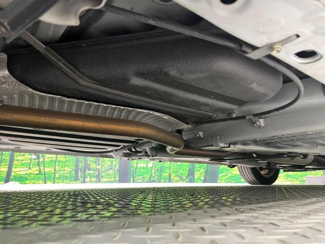 シエンタ G クエロ 両側電動ドア 純正SDナビ 全周囲カメラ 衝突被害軽減システム 禁煙車 スマートキー LEDヘッド ビルトインETC オートライト オートエアコン Bluetooth CD フルセグ LEDフォグ(23枚目)