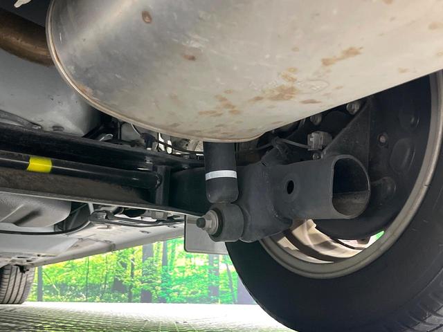 シエンタ G クエロ 両側電動ドア 純正SDナビ 全周囲カメラ 衝突被害軽減システム 禁煙車 スマートキー LEDヘッド ビルトインETC オートライト オートエアコン Bluetooth CD フルセグ LEDフォグ(24枚目)