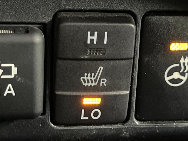 シエンタ G クエロ 両側電動ドア 純正SDナビ 全周囲カメラ 衝突被害軽減システム 禁煙車 スマートキー LEDヘッド ビルトインETC オートライト オートエアコン Bluetooth CD フルセグ LEDフォグ(52枚目)