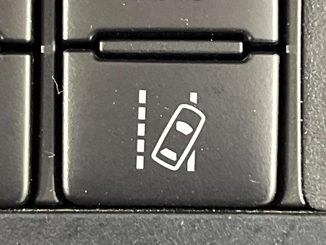 シエンタ G クエロ 両側電動ドア 純正SDナビ 全周囲カメラ 衝突被害軽減システム 禁煙車 スマートキー LEDヘッド ビルトインETC オートライト オートエアコン Bluetooth CD フルセグ LEDフォグ(57枚目)