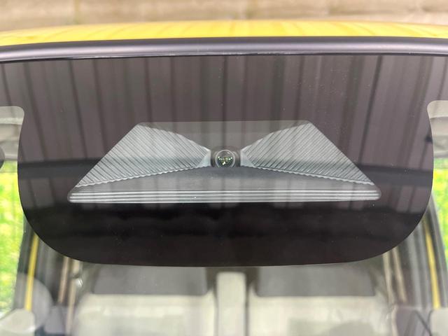 N-BOX ファッションスタイル 電動スライドドア 純正9型ナビ バックカメラ 衝突被害軽減システム レーダークルーズ 禁煙車 ドラレコ スマートキー LEDヘッド ビルトインETC オートハイビーム オートライト オートエアコン(3枚目)