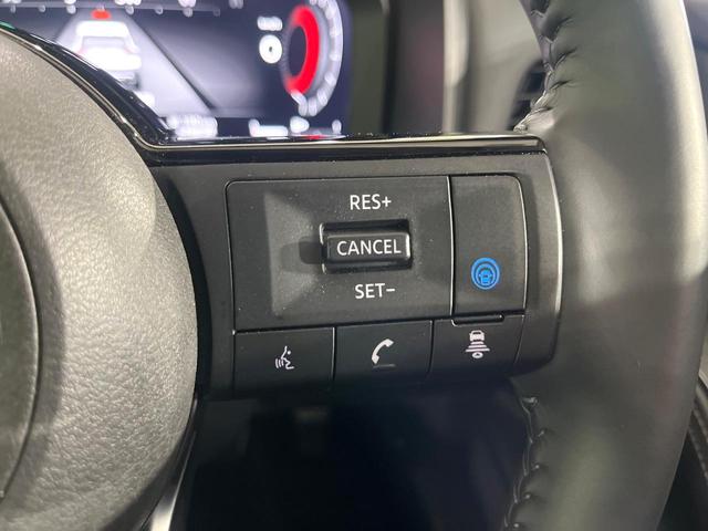 エクストレイル Ｇ　ｅ－４ＯＲＣＥ　４ＷＤ　１２．３型ナビ　全周囲カメラ　衝突被害軽減システム　レーダークルーズ　電動リアゲート　レザーシート　ドラレコ　スマートキー　ＬＥＤヘッド　ビルトインＥＴＣ　オートライト　デュアルエアコン（3枚目）